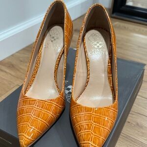 Vince Camuto mustard color heel